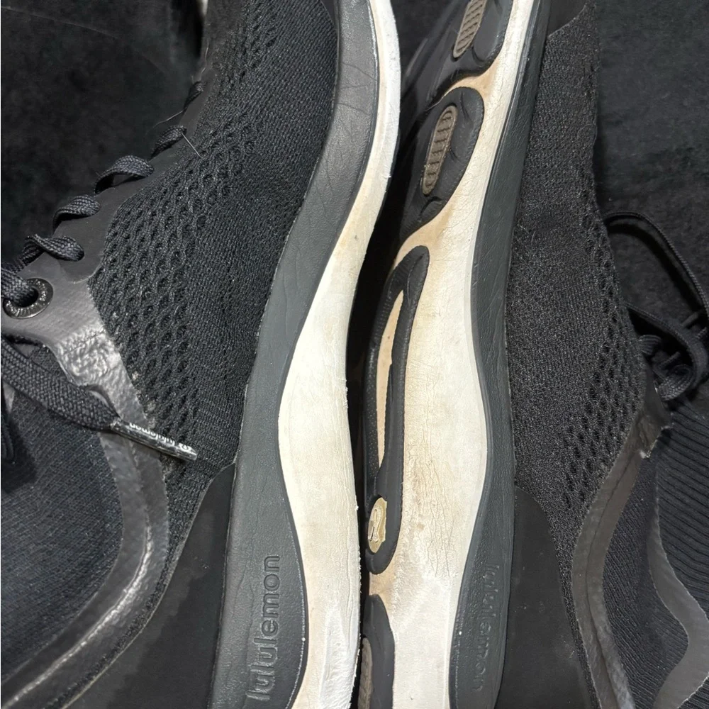 lululemon athletica Women’s Black and Gray Athletic Tennis Shoes Sneakers